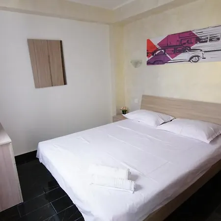 Sofia Apartment *